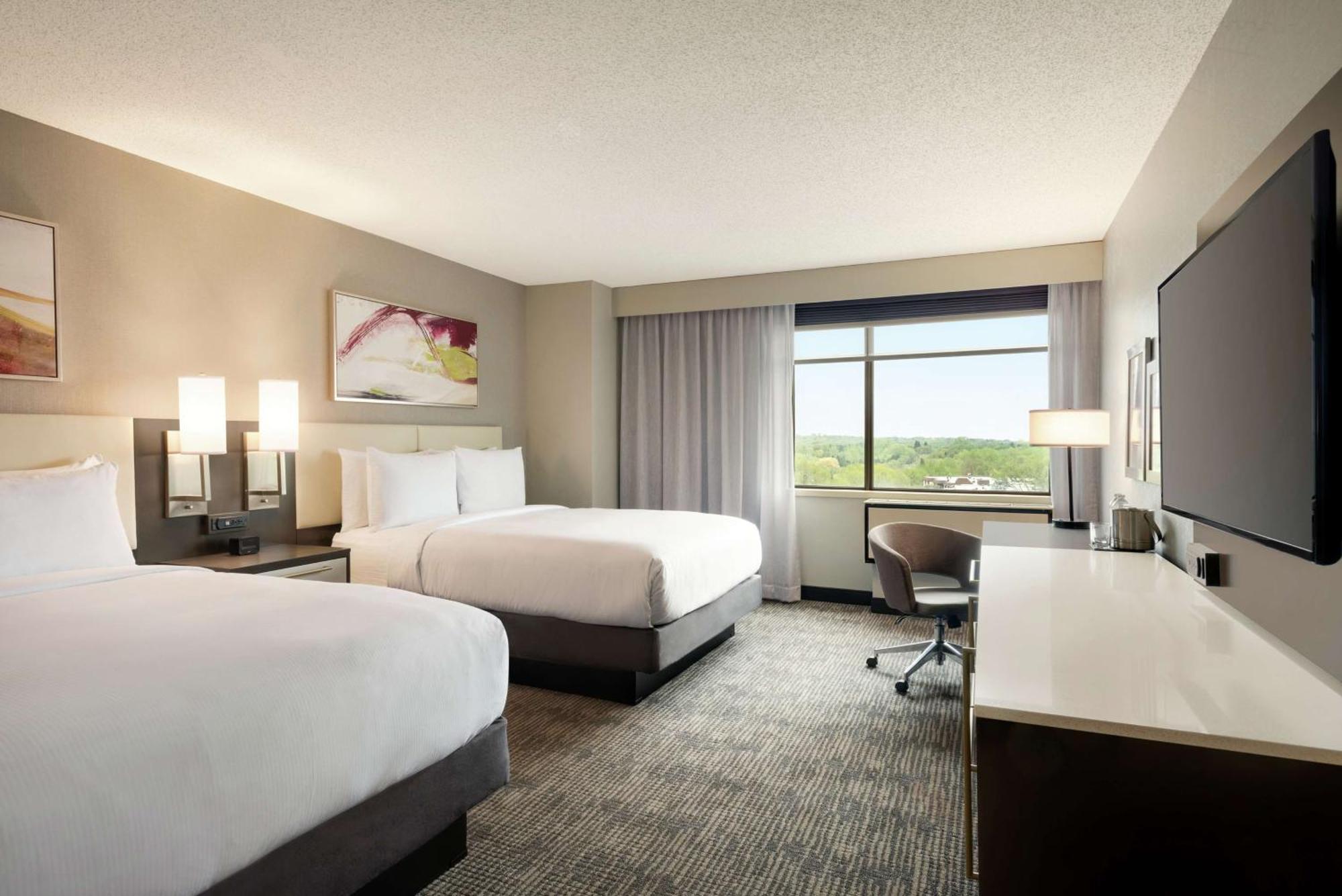 ดับเบิลทรี บาย ฮิลตัน เซนต์พอล อีสต์ Hotel ภายนอก รูปภาพ